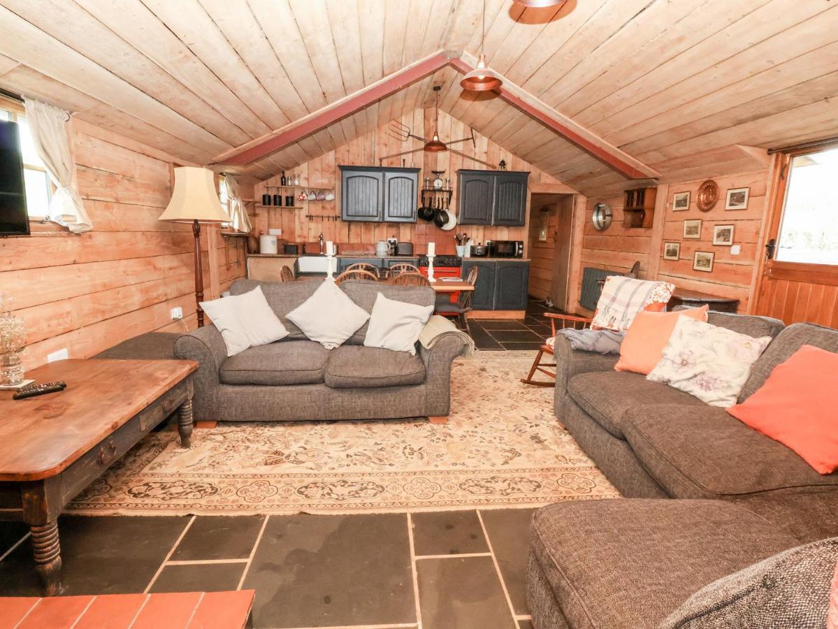 Y Caban Villa Llangollen Bagian luar foto