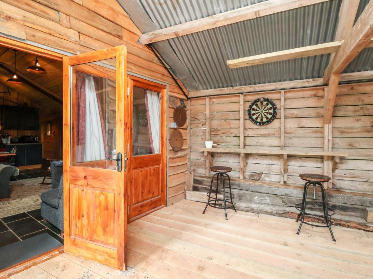 Y Caban Villa Llangollen Bagian luar foto