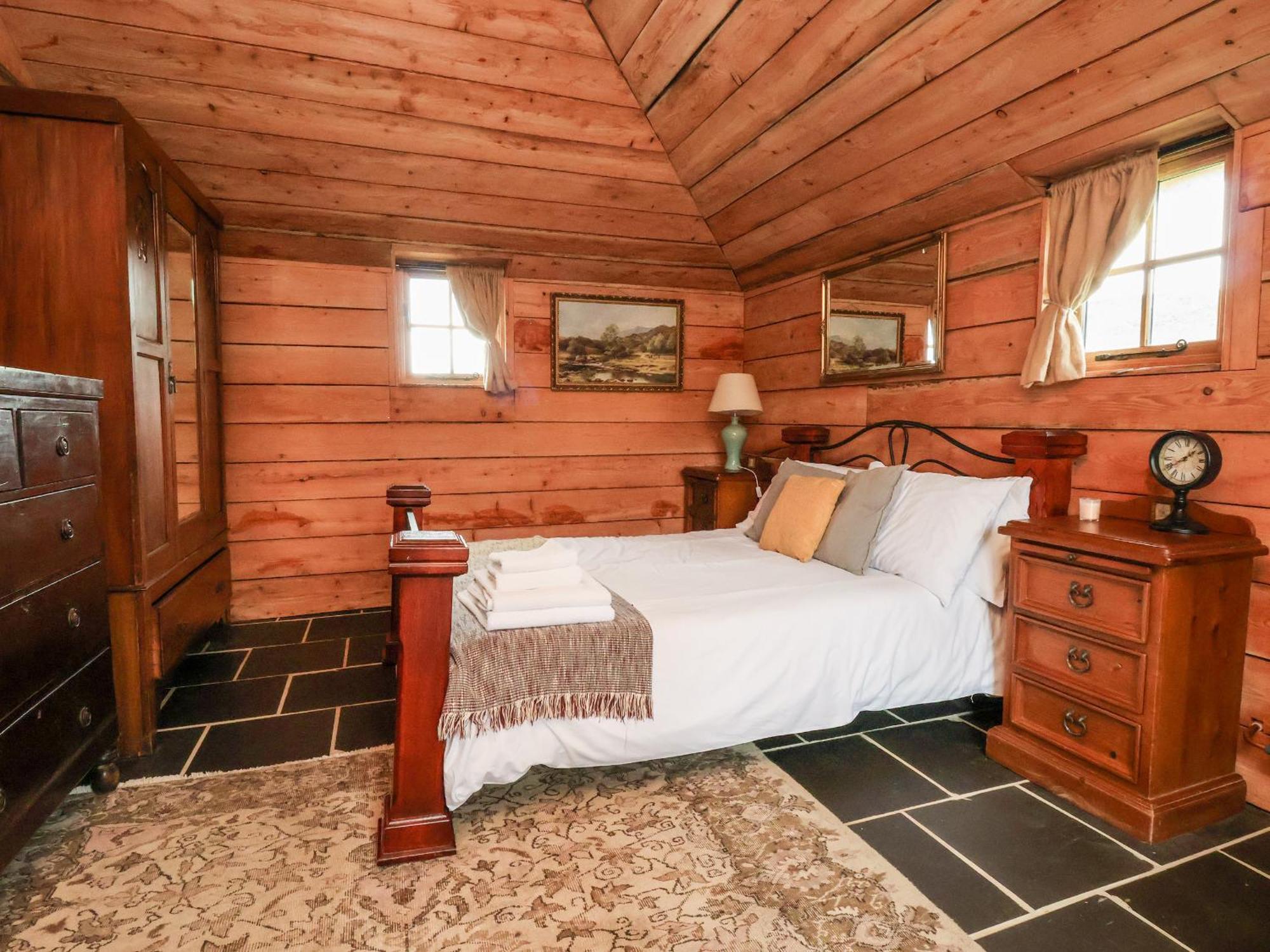 Y Caban Villa Llangollen Bagian luar foto