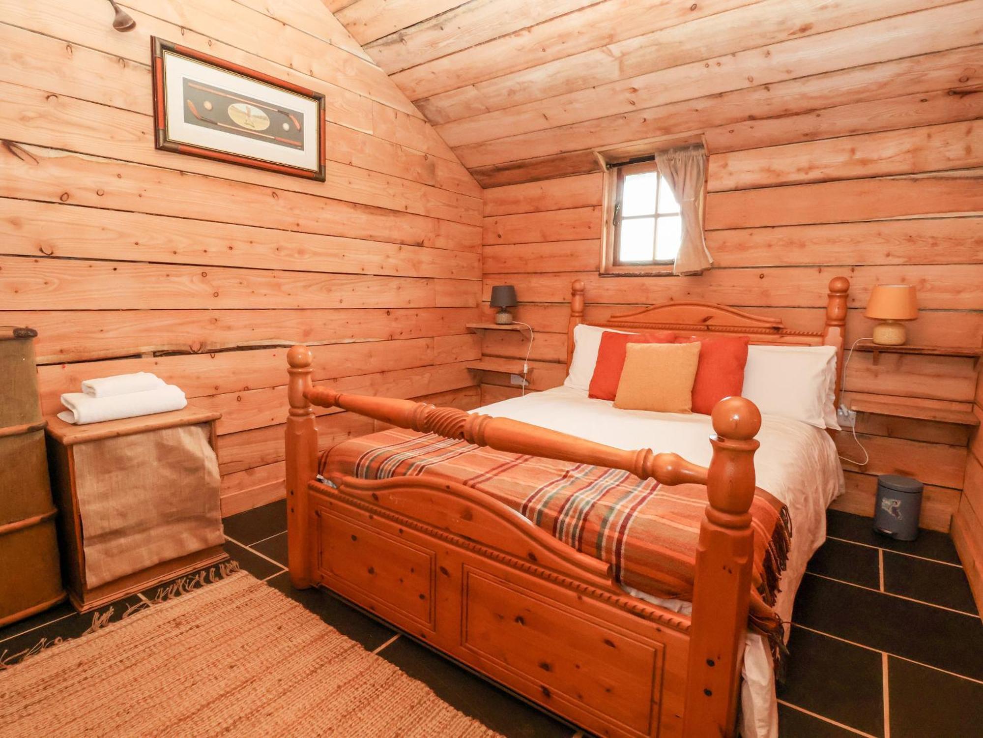 Y Caban Villa Llangollen Bagian luar foto