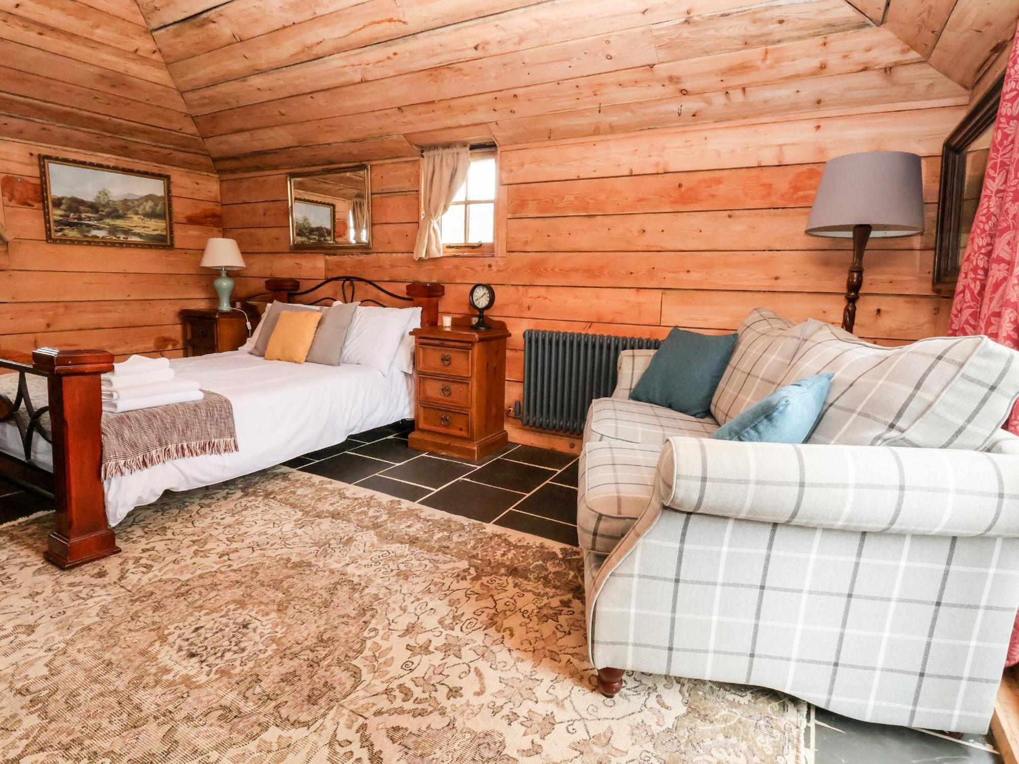Y Caban Villa Llangollen Bagian luar foto